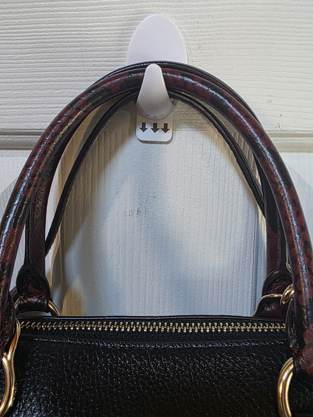 Coach Signature Exotic Emma Satchel - Picture 4 of 8